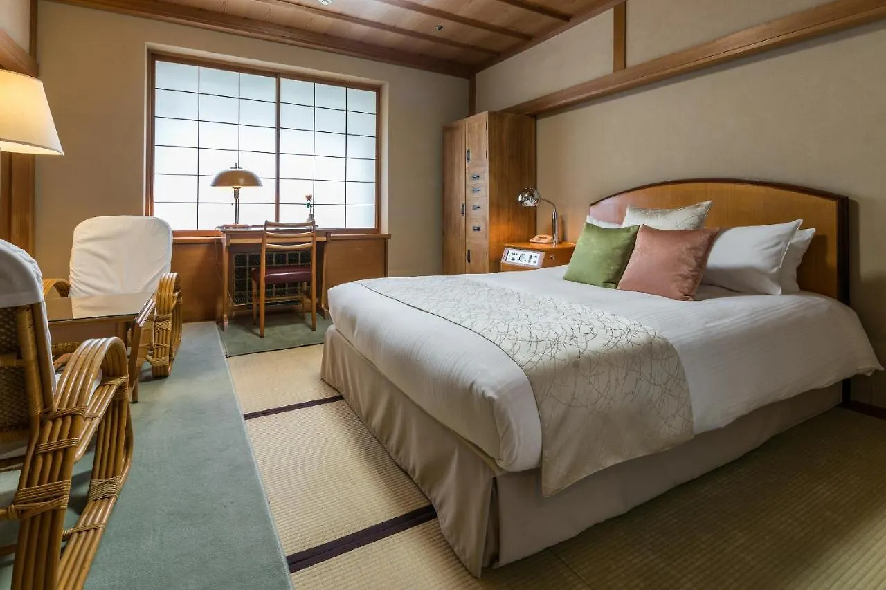 Hilltop Hotel Tokyo