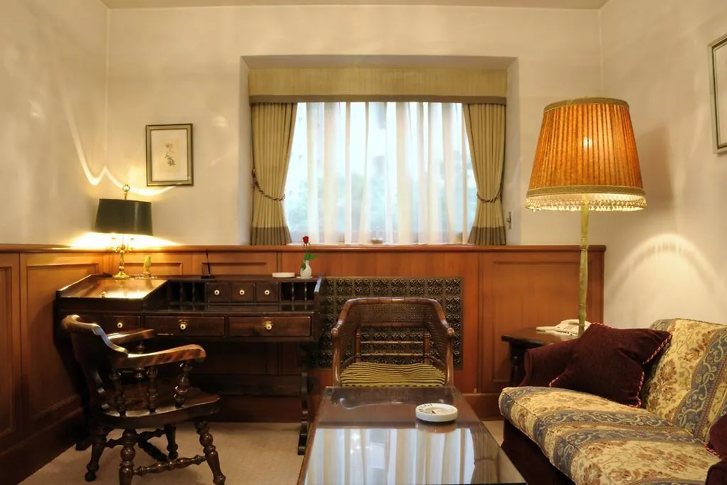 Hilltop Hotel Tokyo Japan