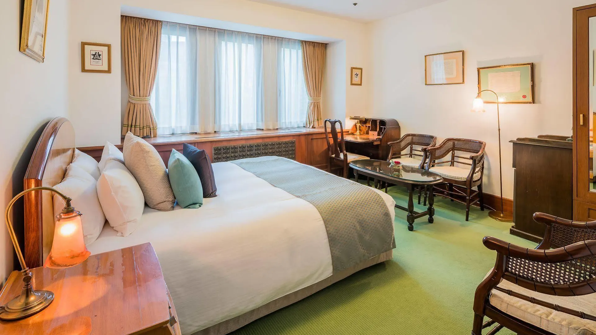 Hilltop Hotel Tokyo