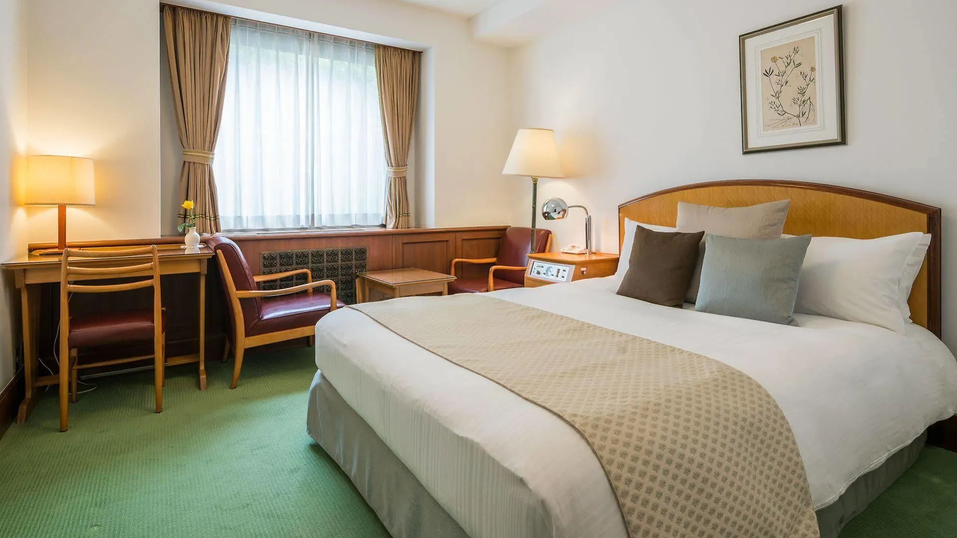 Hilltop Hotel Tokyo
