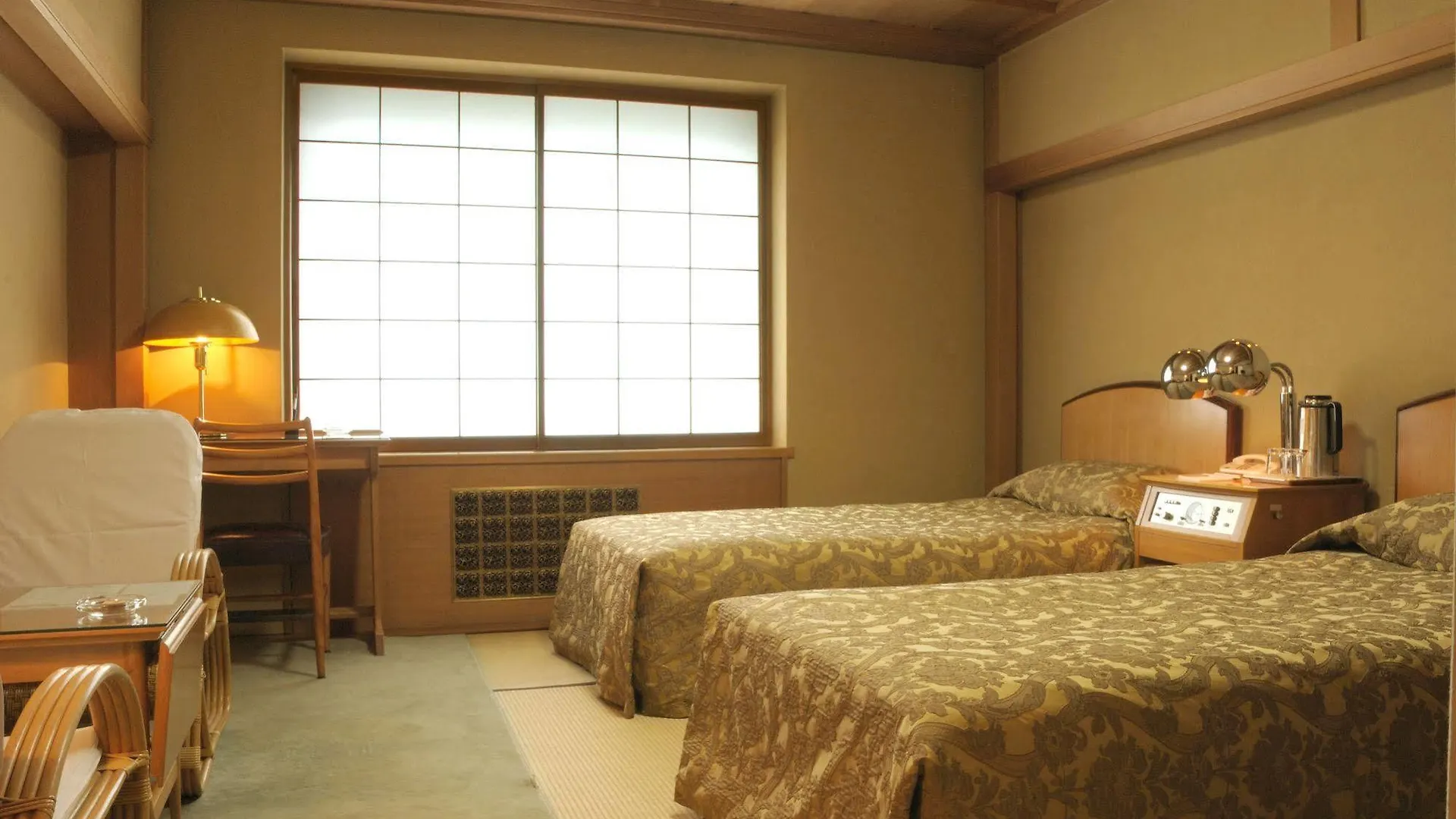 Hilltop Hotel Tokyo Japan